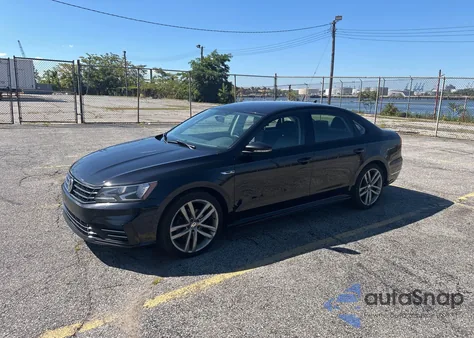 2018 Volkswagen Passat из США, поврежденный, VIN 1VWAA7A34JC046785